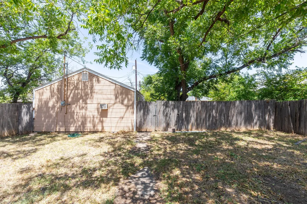 710 E North 13th Street Abilene, TX 79601