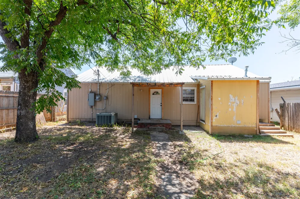 710 E North 13th Street Abilene, TX 79601