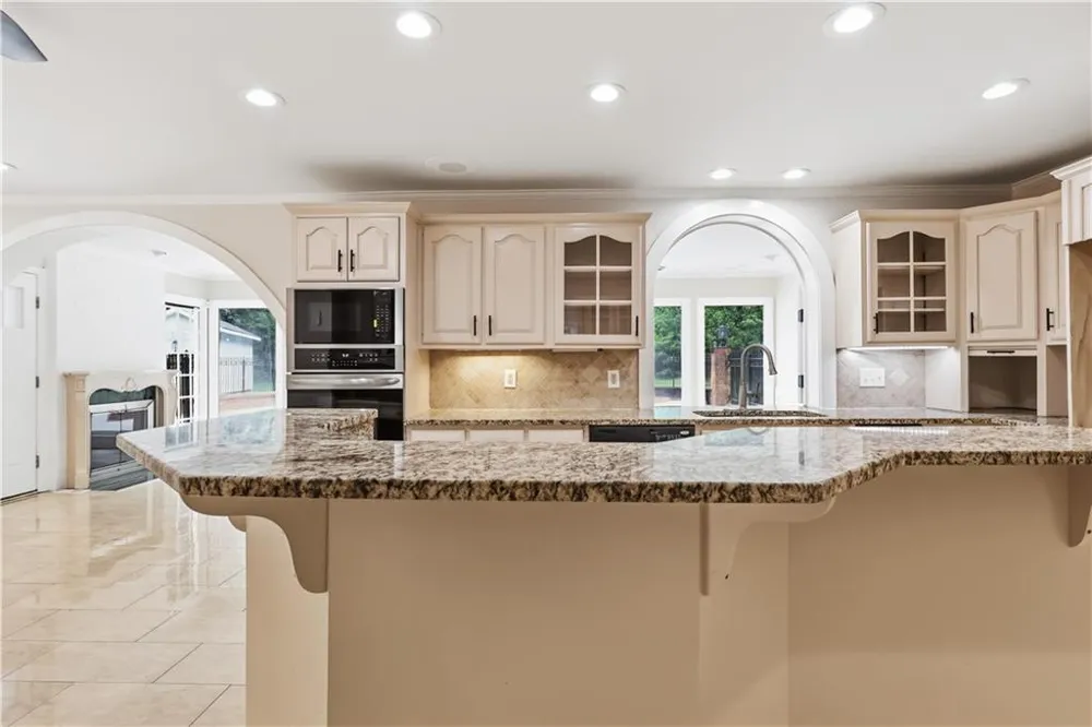 4232 Vineyard Trail Snellville, GA 30039