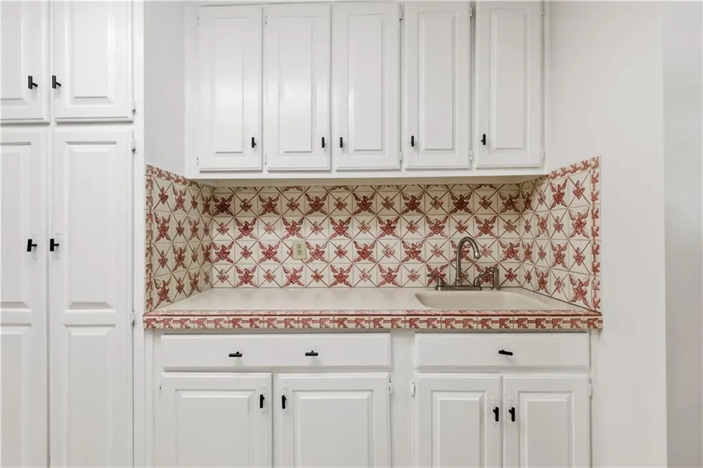 4232 Vineyard Trail Snellville, GA 30039