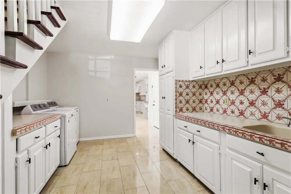 4232 Vineyard Trail Snellville, GA 30039