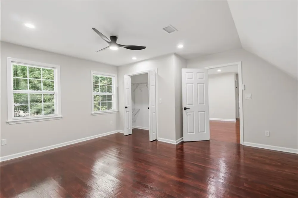 4232 Vineyard Trail Snellville, GA 30039