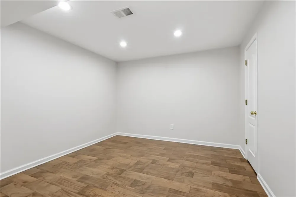 4232 Vineyard Trail Snellville, GA 30039