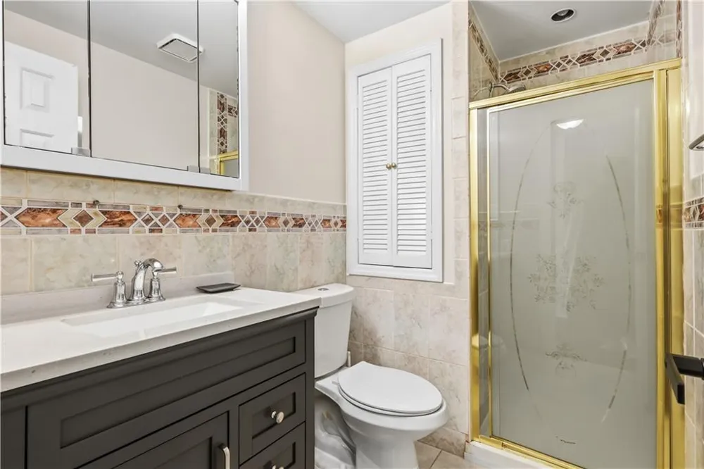 4232 Vineyard Trail Snellville, GA 30039