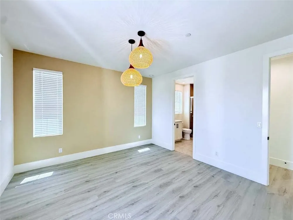 111 Sunnyslope Irvine, CA 92618