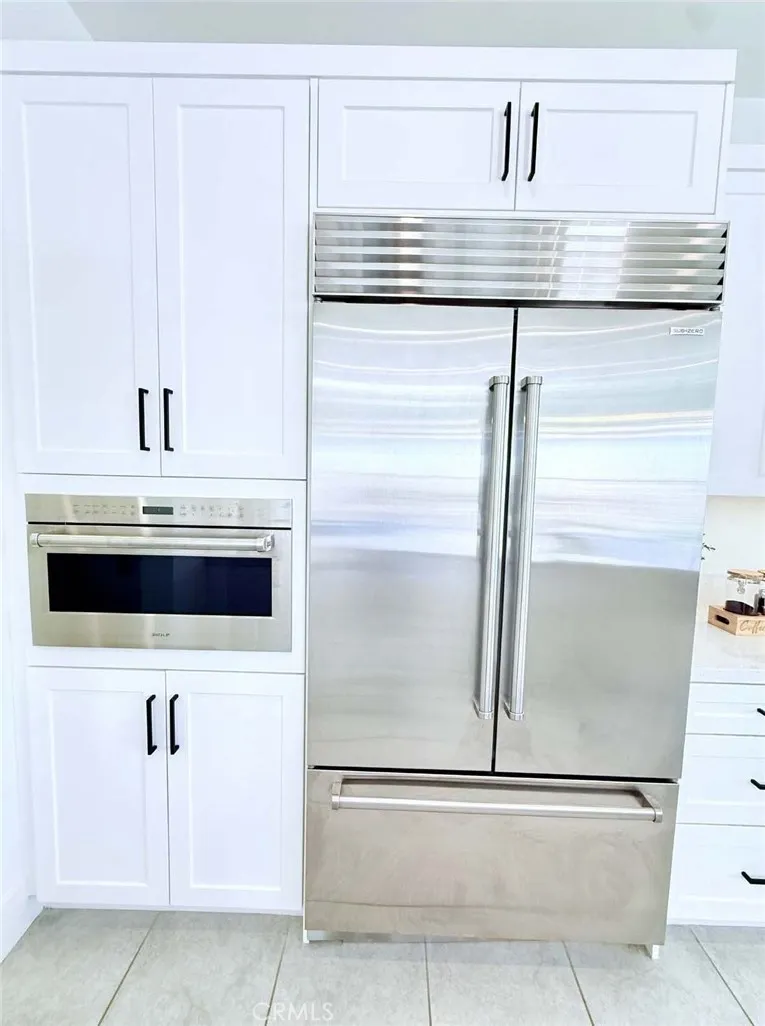 111 Sunnyslope Irvine, CA 92618