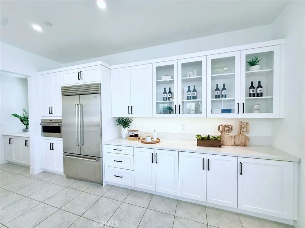 111 Sunnyslope Irvine, CA 92618