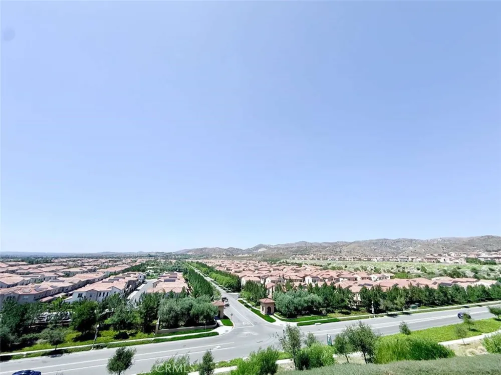 111 Sunnyslope Irvine, CA 92618
