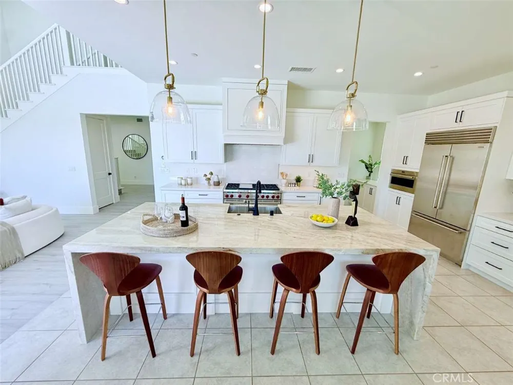 111 Sunnyslope Irvine, CA 92618