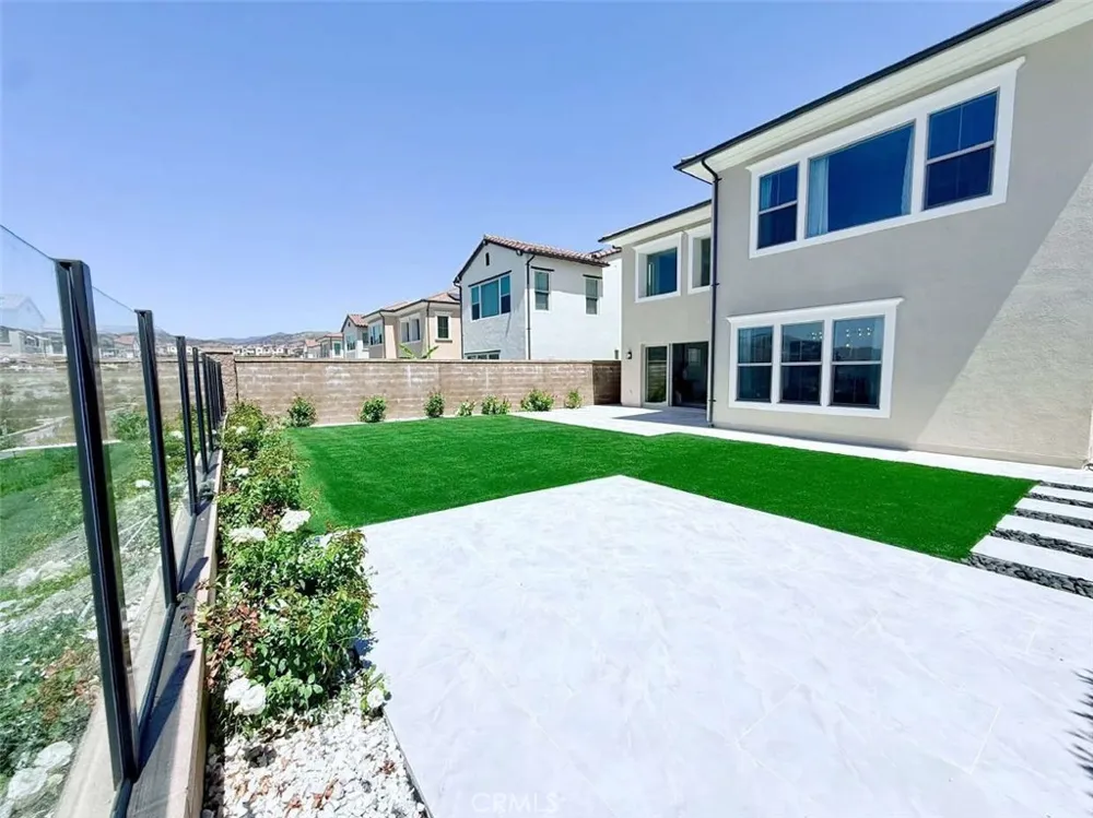 111 Sunnyslope Irvine, CA 92618