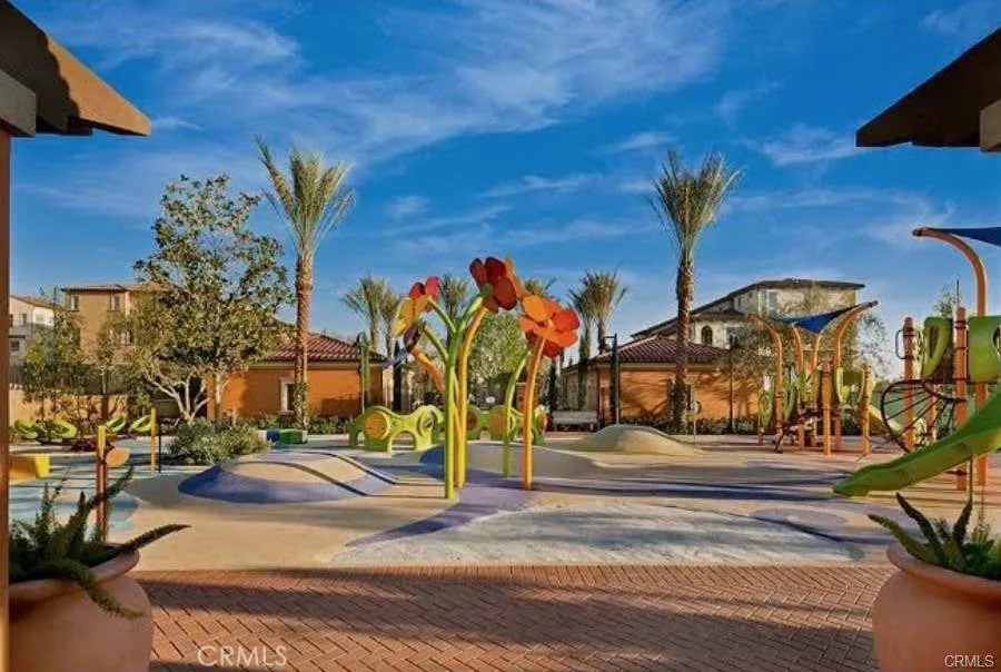 111 Sunnyslope Irvine, CA 92618