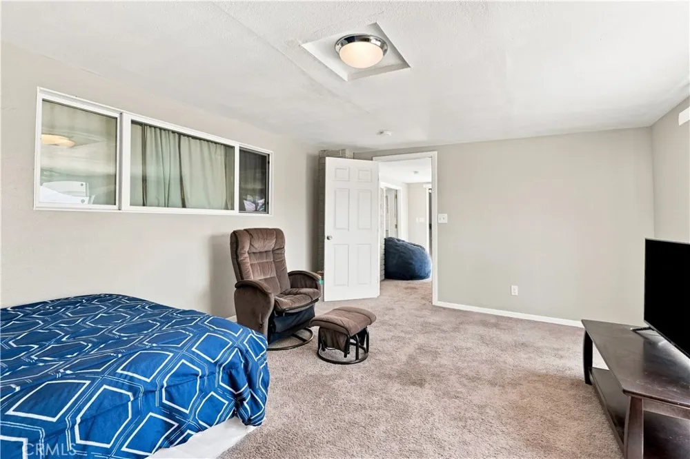 41845 Channing Hemet, CA 92544