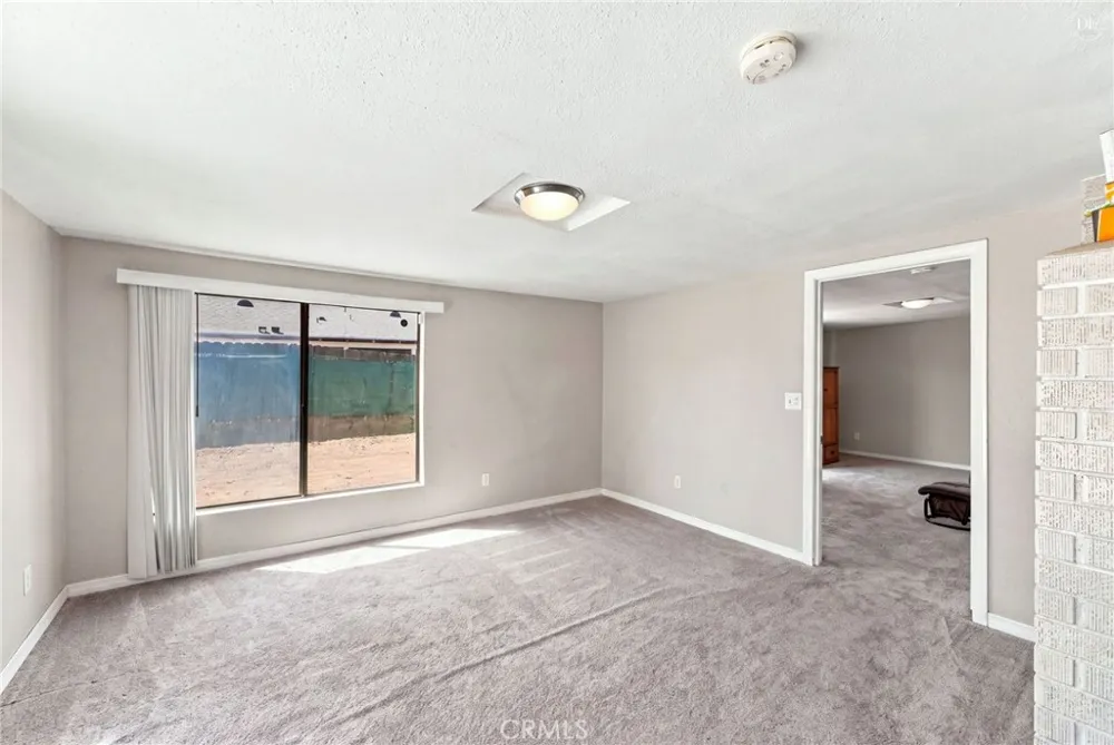 41845 Channing Hemet, CA 92544
