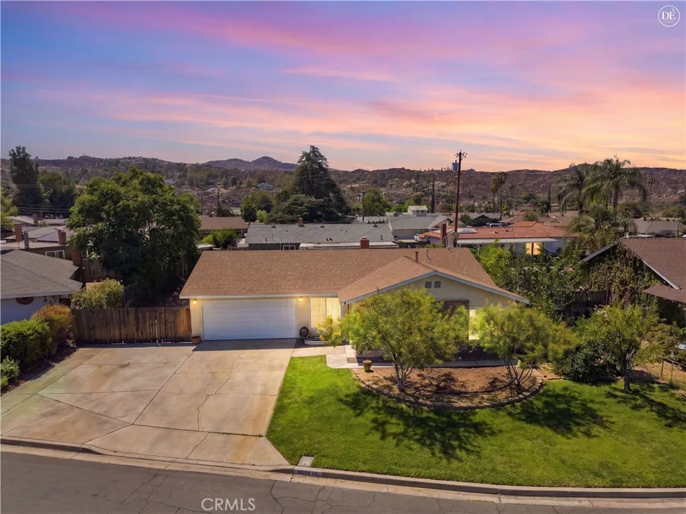 41845 Channing Hemet, CA 92544
