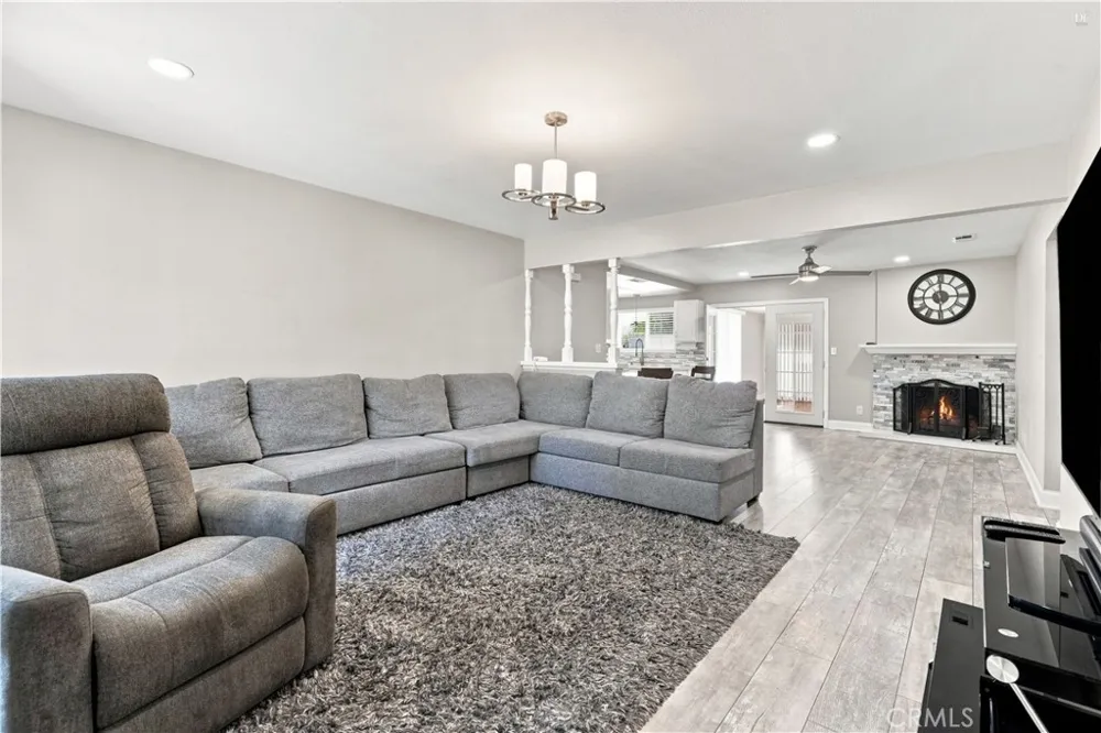 41845 Channing Hemet, CA 92544