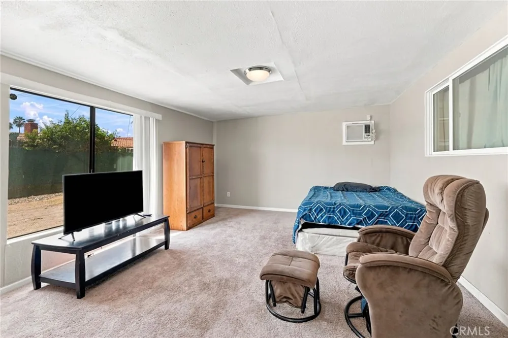 41845 Channing Hemet, CA 92544