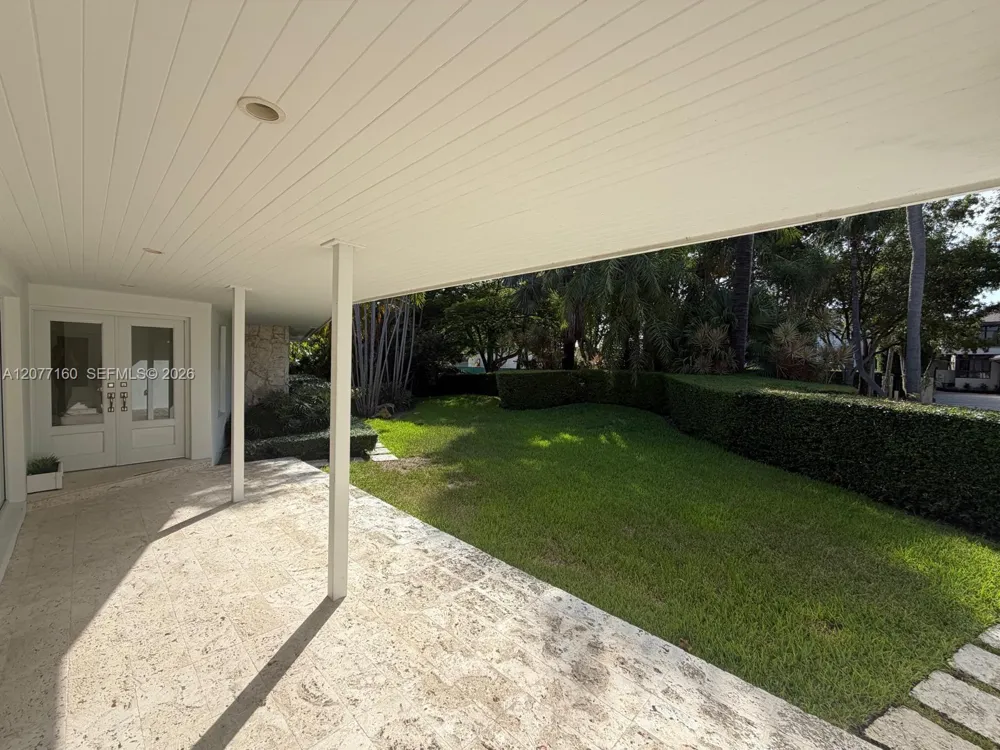 335 Harbor Dr Key Biscayne, FL 33149