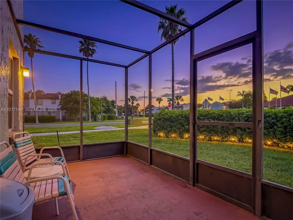 1007 Baseball and Boardwalk Ct Kissimmee, FL 34746