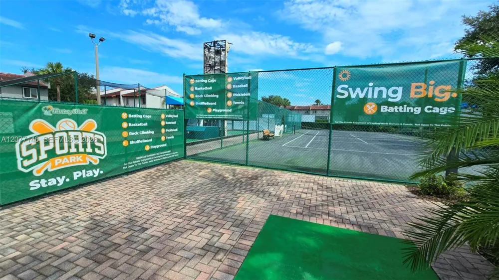 1007 Baseball and Boardwalk Ct Kissimmee, FL 34746