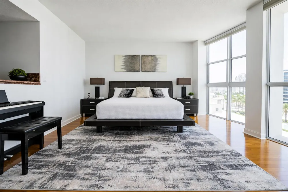 111 SE 8th Avenue #1402 Fort Lauderdale, FL 33301