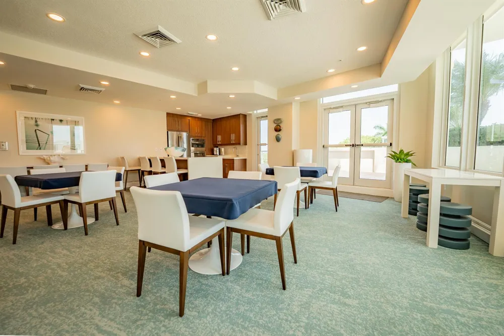 111 SE 8th Avenue #1402 Fort Lauderdale, FL 33301