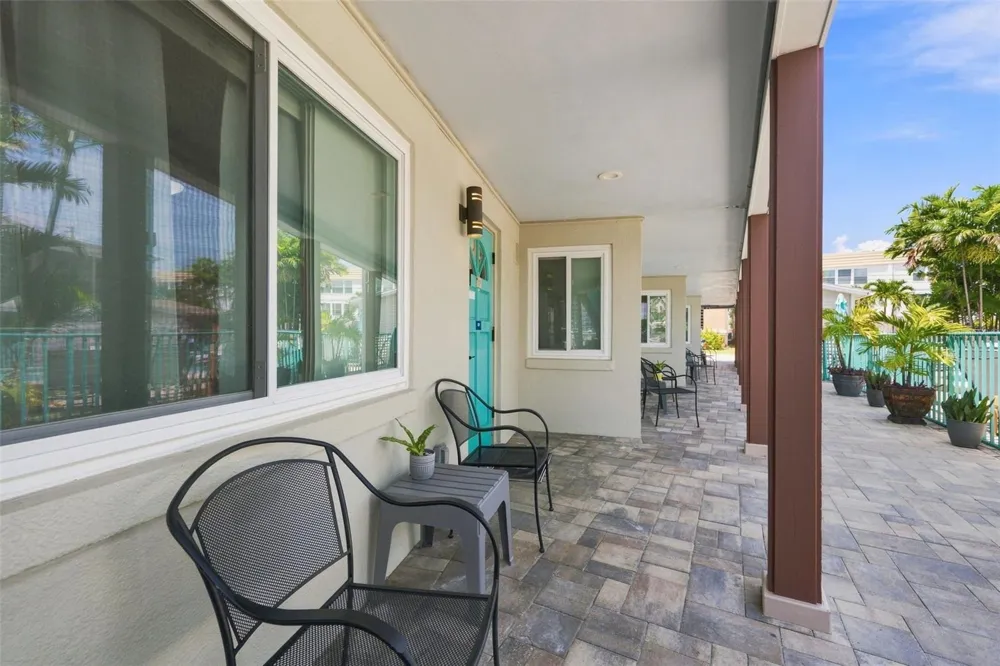 673 BAY ESPLANADE #109 Clearwater, FL 33767