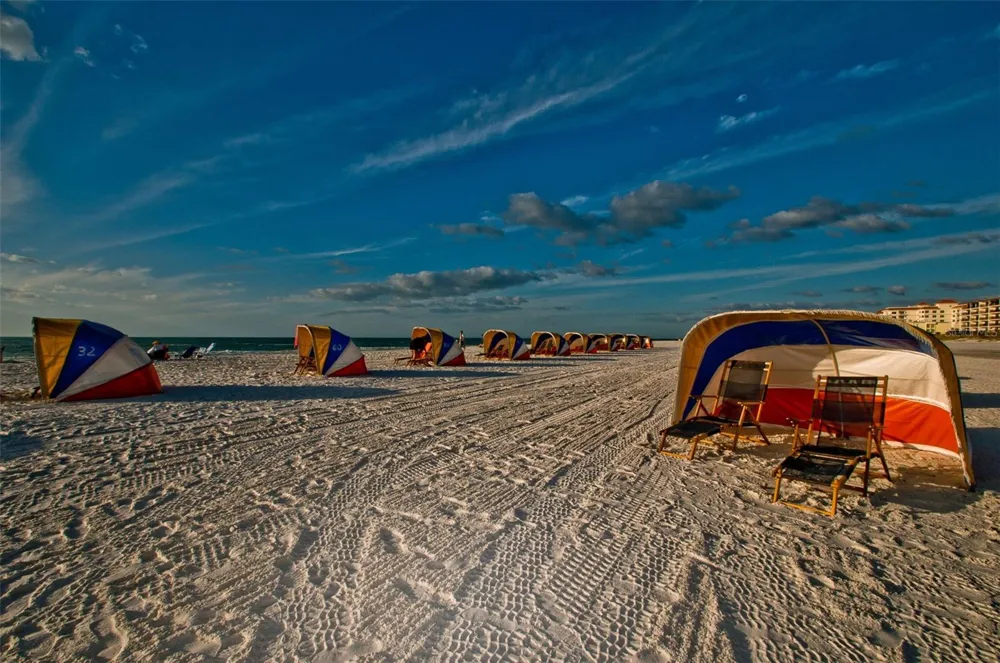 673 BAY ESPLANADE #109 Clearwater, FL 33767
