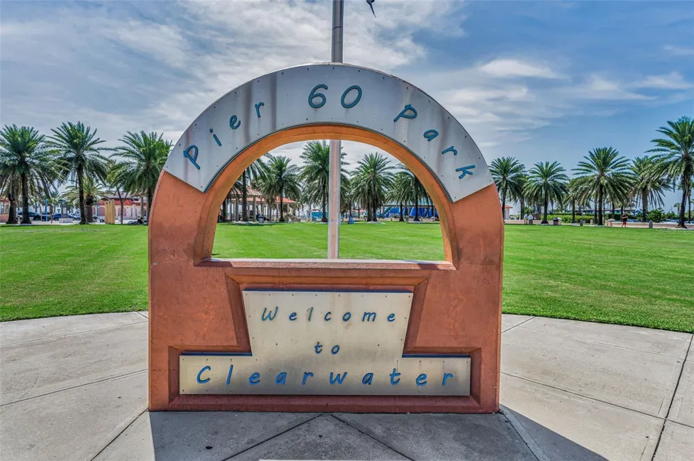 673 BAY ESPLANADE #109 Clearwater, FL 33767