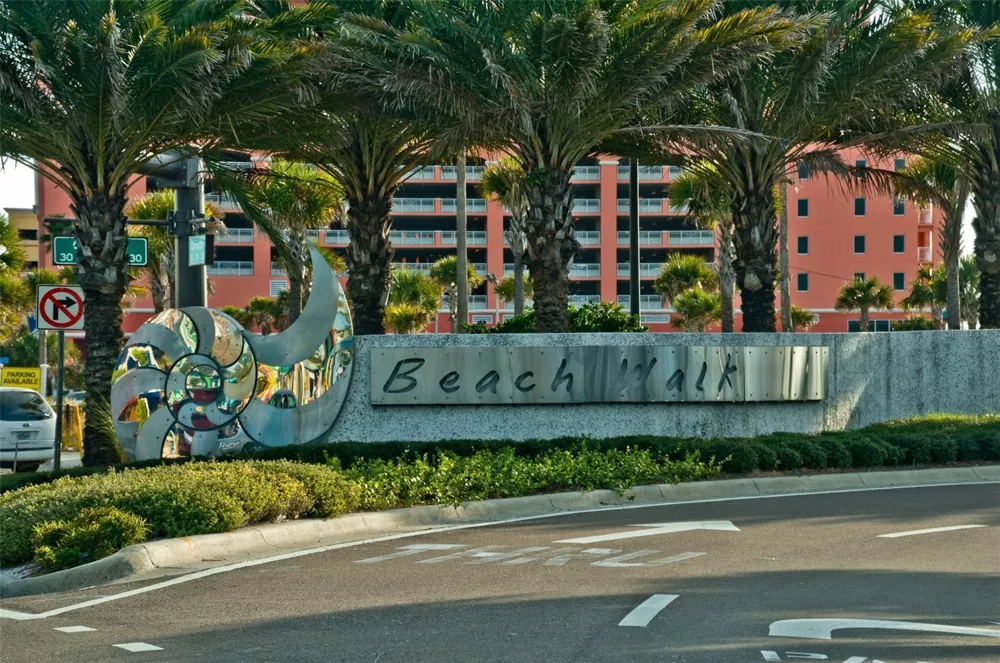 673 BAY ESPLANADE #109 Clearwater, FL 33767