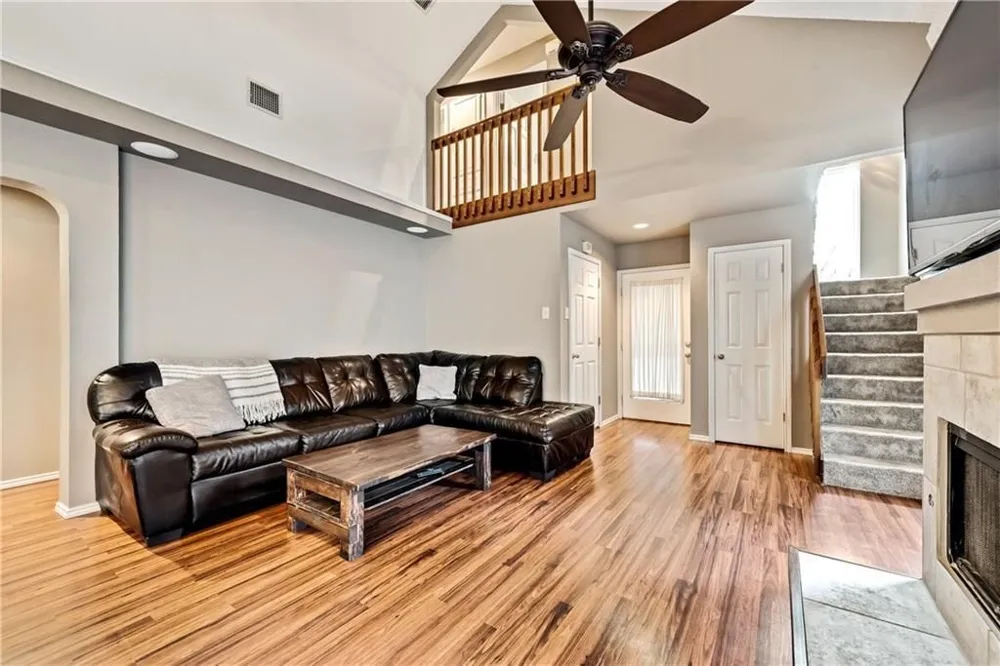 1203 Lone Wolf Trail Carrollton, TX 75007