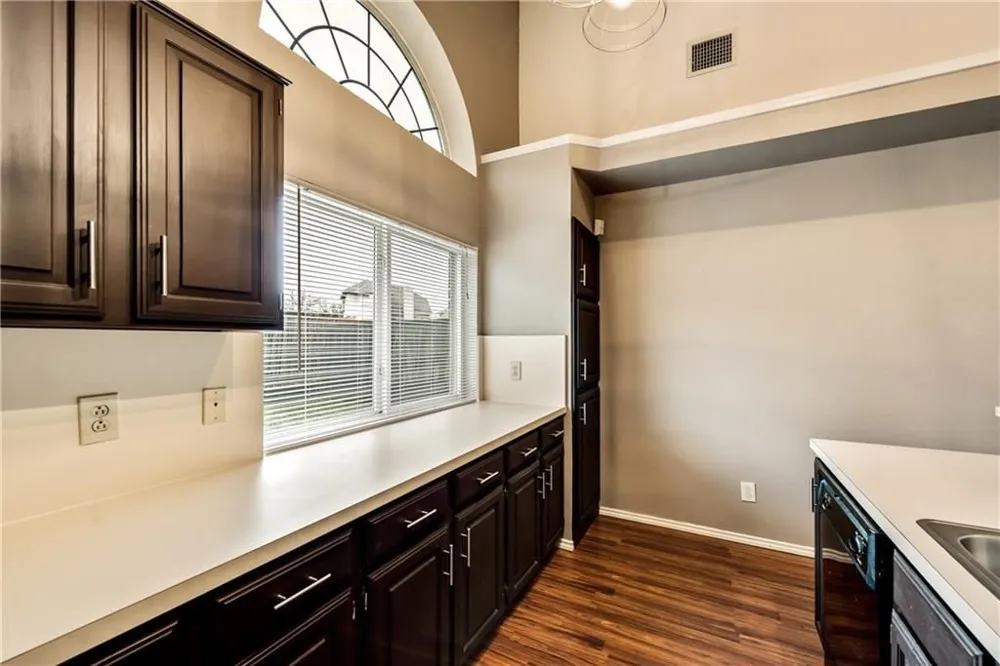 1203 Lone Wolf Trail Carrollton, TX 75007