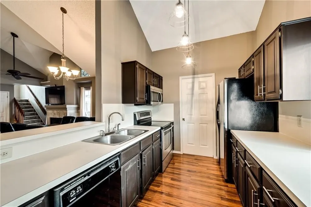 1203 Lone Wolf Trail Carrollton, TX 75007