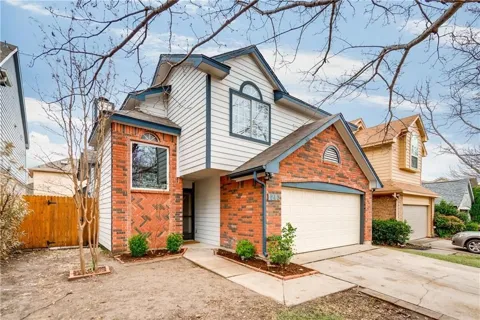 1203 Lone Wolf Trail