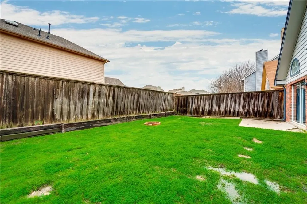 1203 Lone Wolf Trail Carrollton, TX 75007