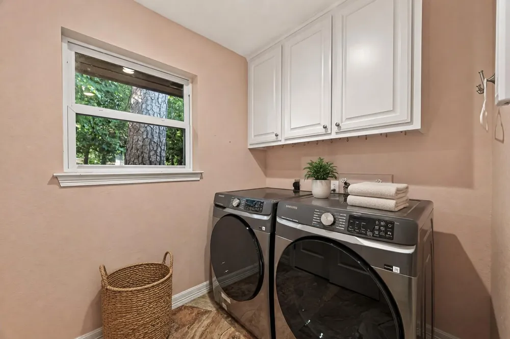 1209 Sunset Drive Dickinson, TX 77539
