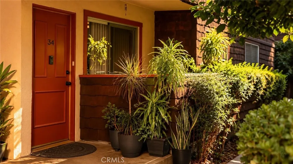 5349 Newcastle #34 Encino, CA 91316