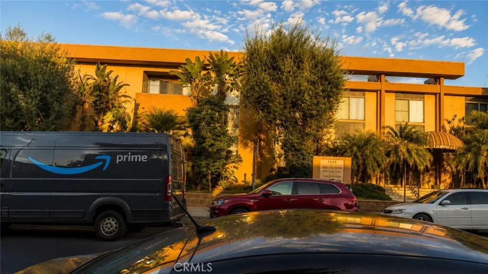 5349 Newcastle #34 Encino, CA 91316