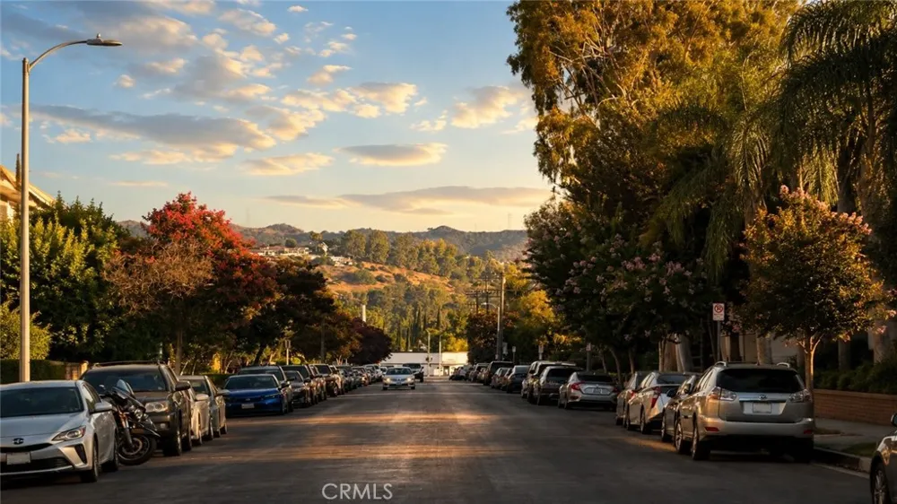 5349 Newcastle #34 Encino, CA 91316