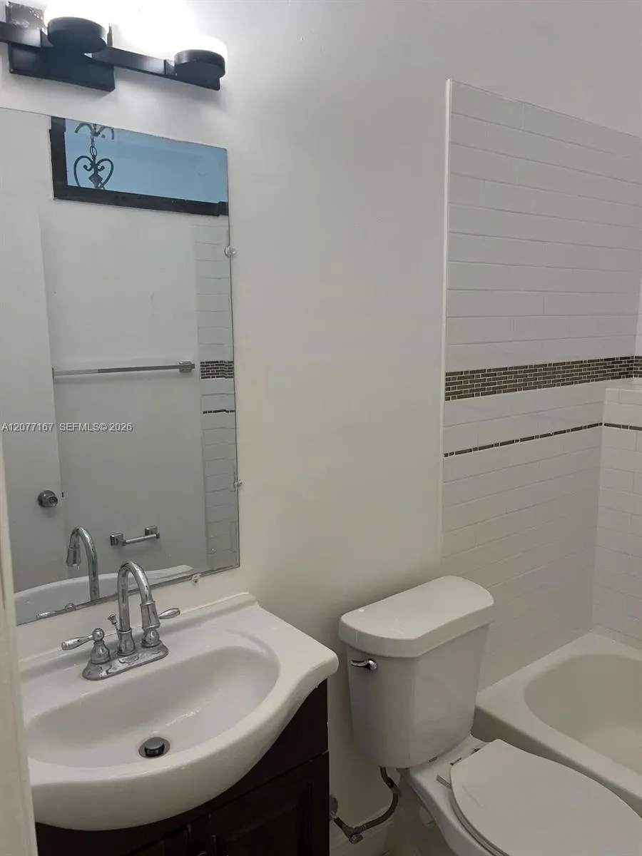 7133 SW 109th Ct Miami, FL 33173