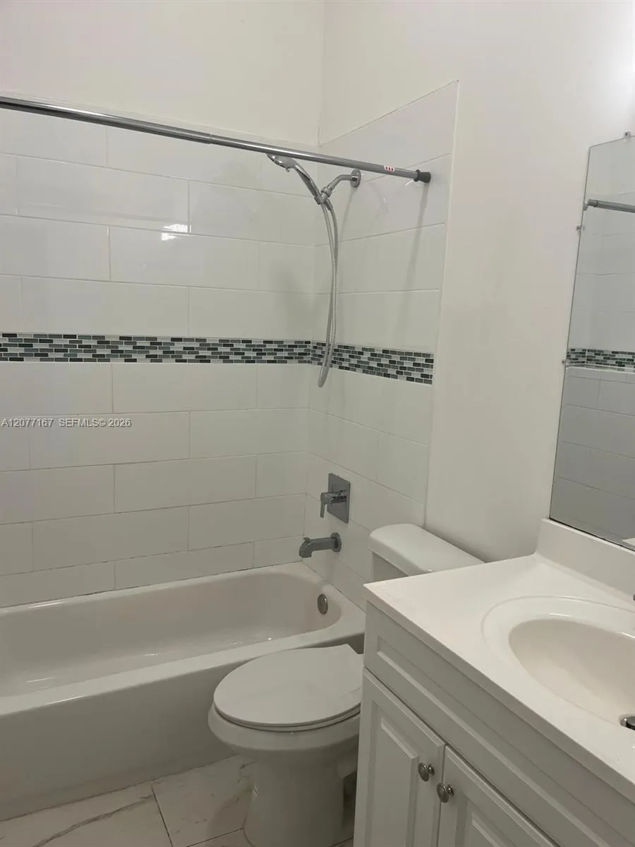 7133 SW 109th Ct Miami, FL 33173