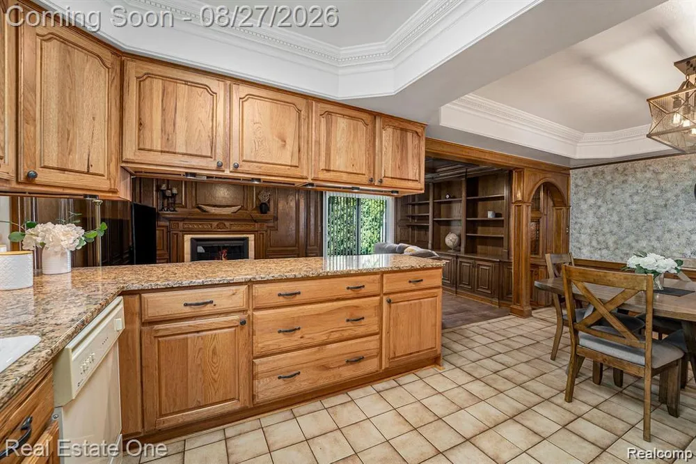 13167 Kozak Drive Sterling Heights City, MI 48312