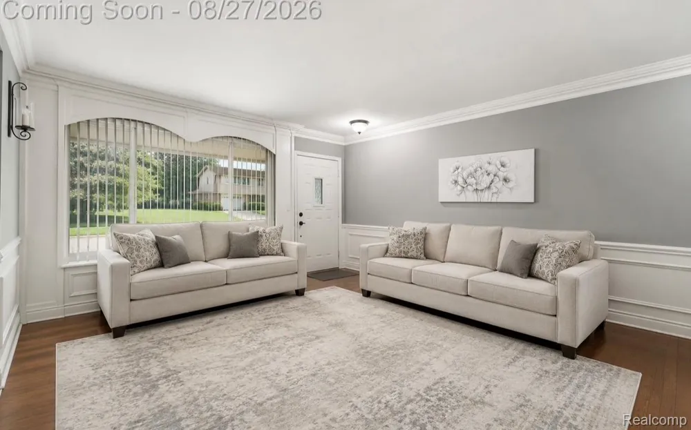 13167 Kozak Drive Sterling Heights City, MI 48312