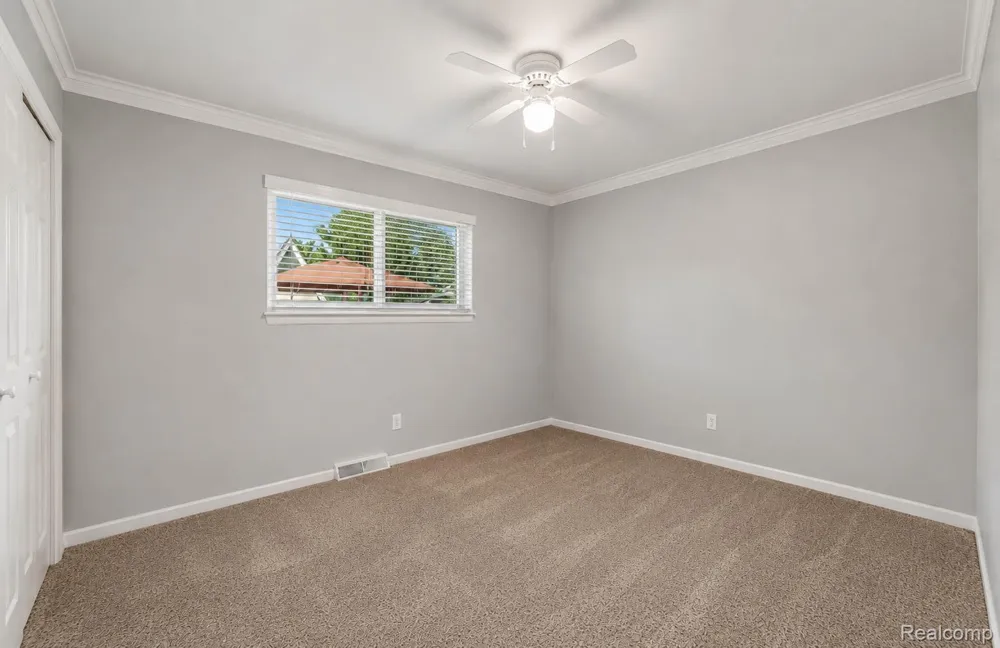 13167 Kozak Drive Sterling Heights City, MI 48312