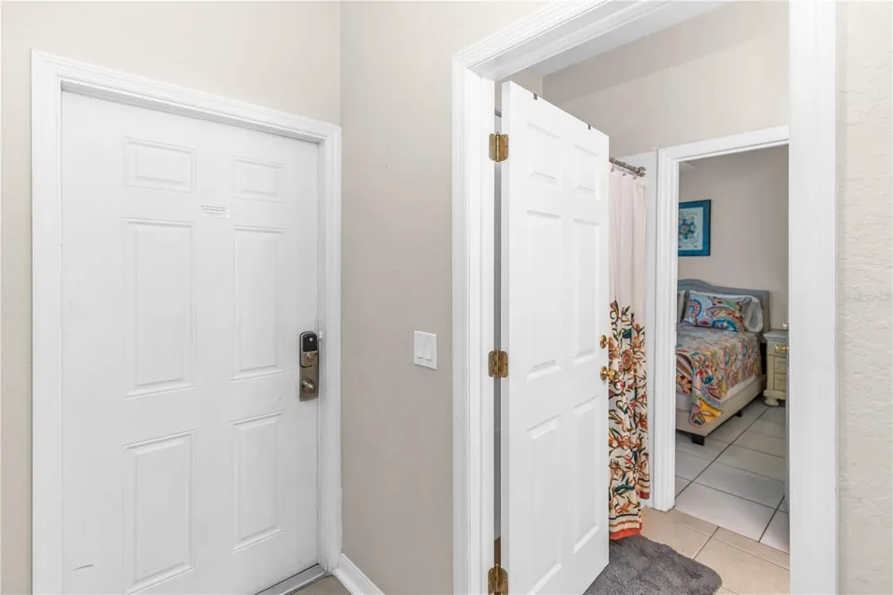 712 CALABRIA AVENUE Davenport, FL 33897
