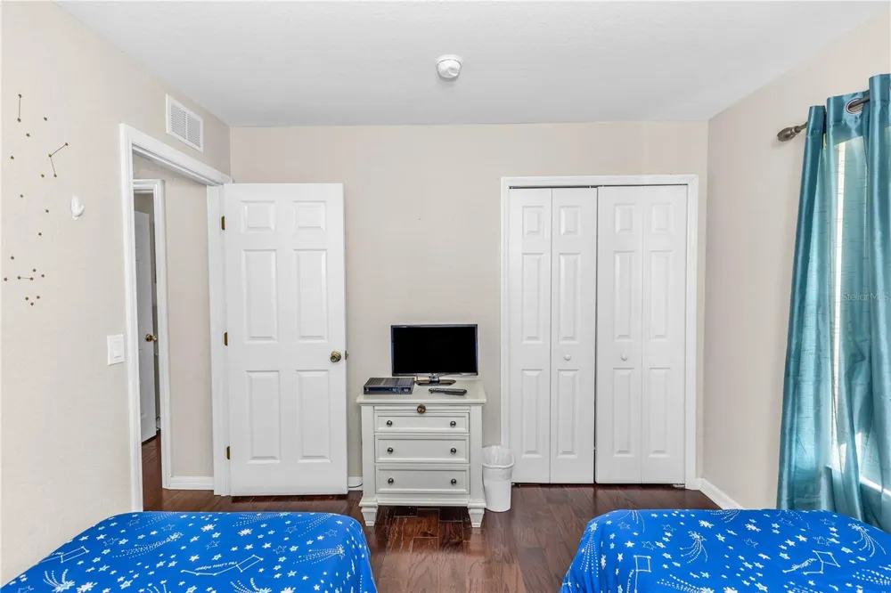 712 CALABRIA AVENUE Davenport, FL 33897
