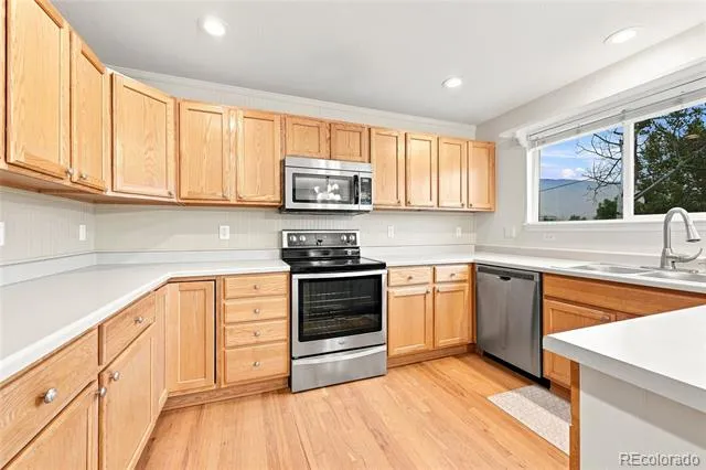 5910 Dunraven Way Golden, CO 80403