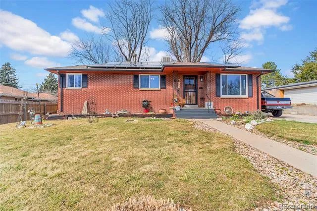 6115 Garrison Street Arvada, CO 80004