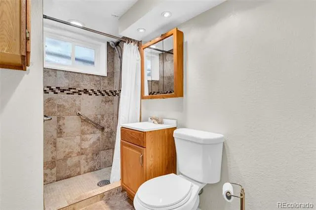 6115 Garrison Street Arvada, CO 80004