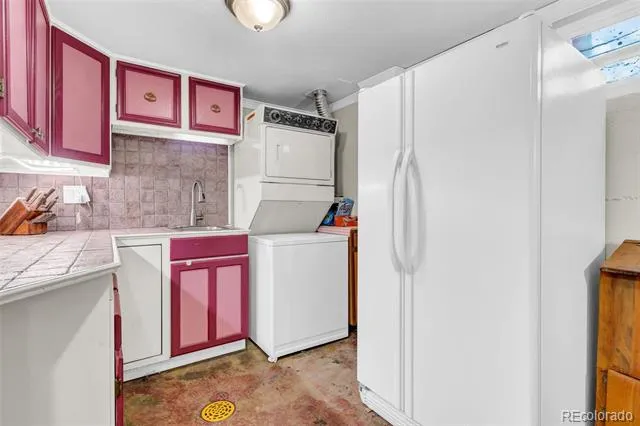 6115 Garrison Street Arvada, CO 80004