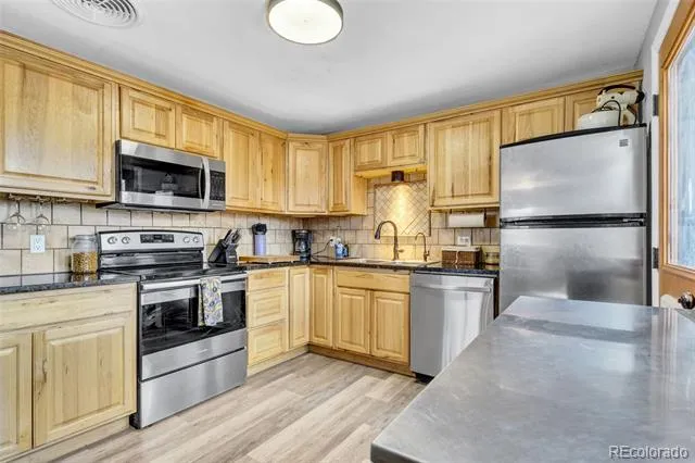 6115 Garrison Street Arvada, CO 80004